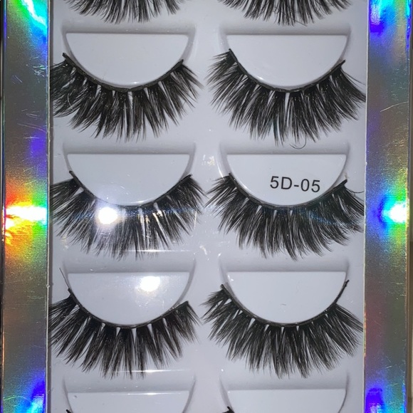 Eyelashessss💖💖 - Picture 3 of 5